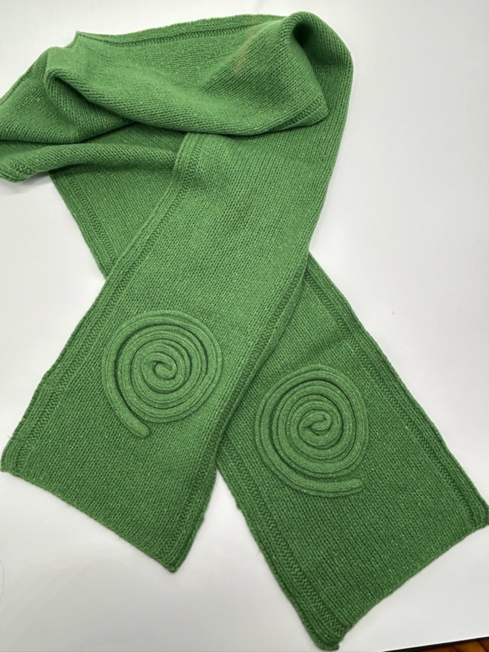 Nua Ireland Merino Wool Silk Green Scarf Textured Spiral Knit